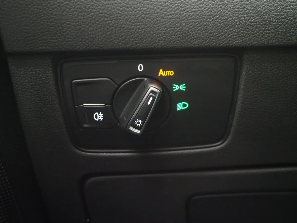 Volkswagen Passat – foto 21