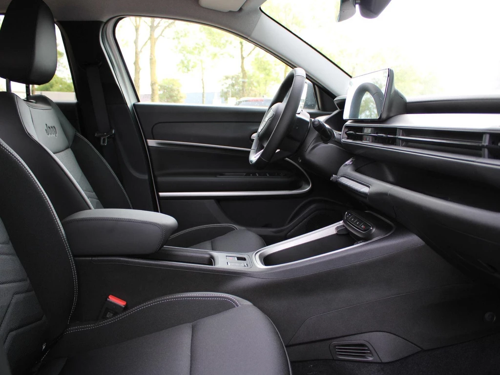 Jeep Avenger – foto 11