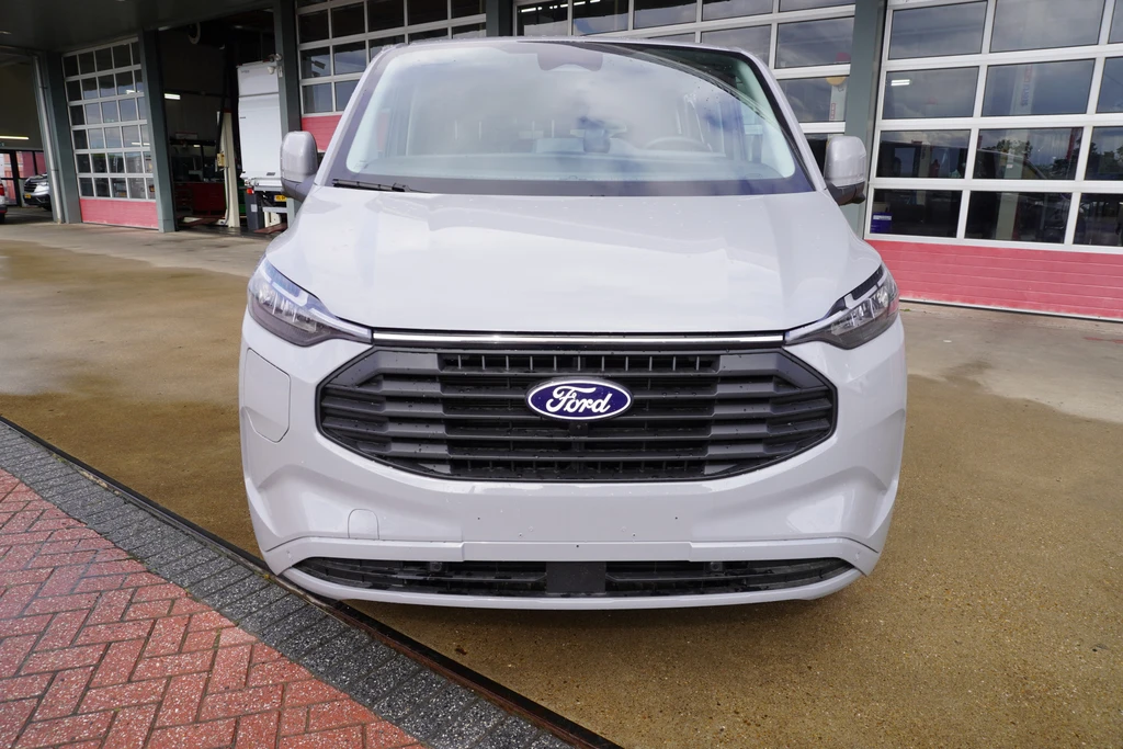 Ford Transit Custom – foto 11
