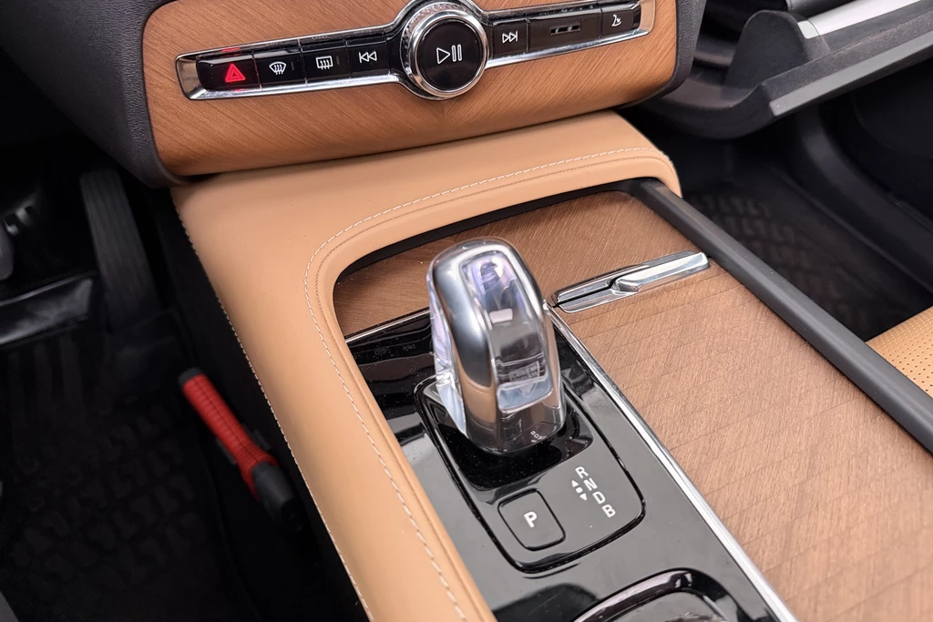 Volvo XC90 – foto 29