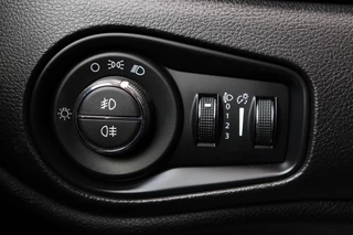 Jeep Renegade – thumbnail 25
