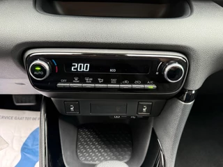 Toyota Yaris – thumbnail 30