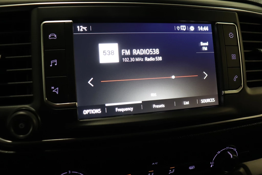 Opel Vivaro – foto 18