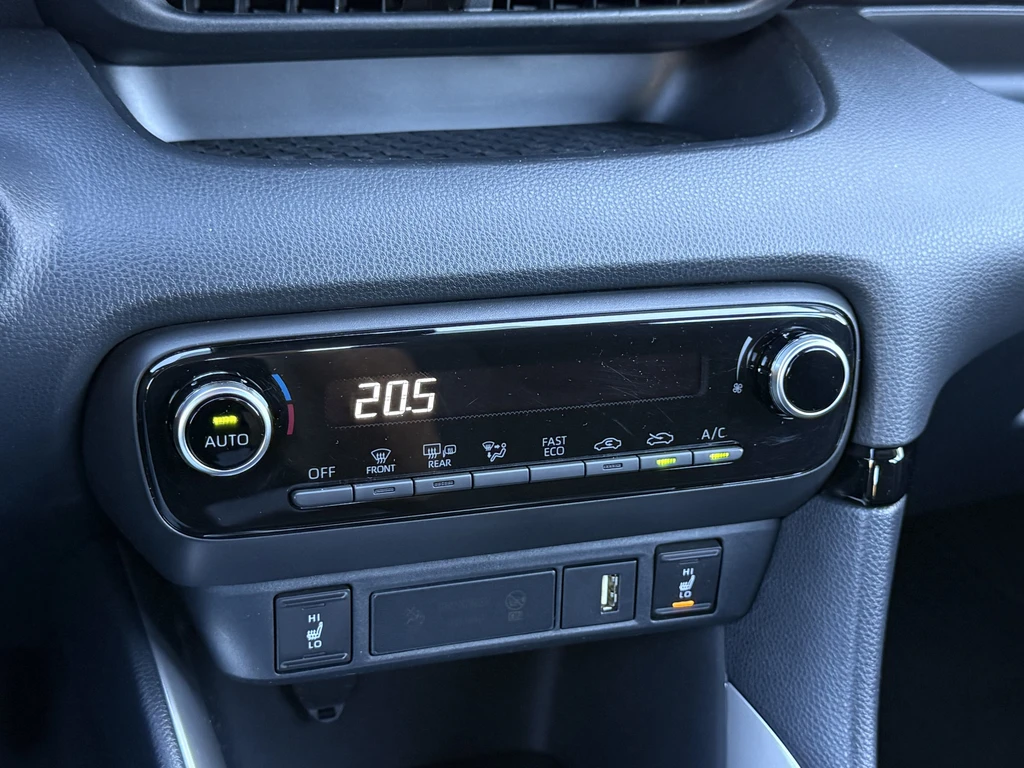 Toyota Yaris – foto 24
