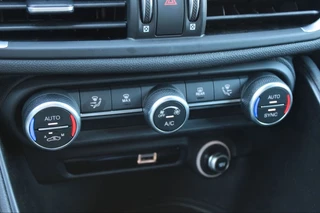 Alfa Romeo Giulia – thumbnail 19