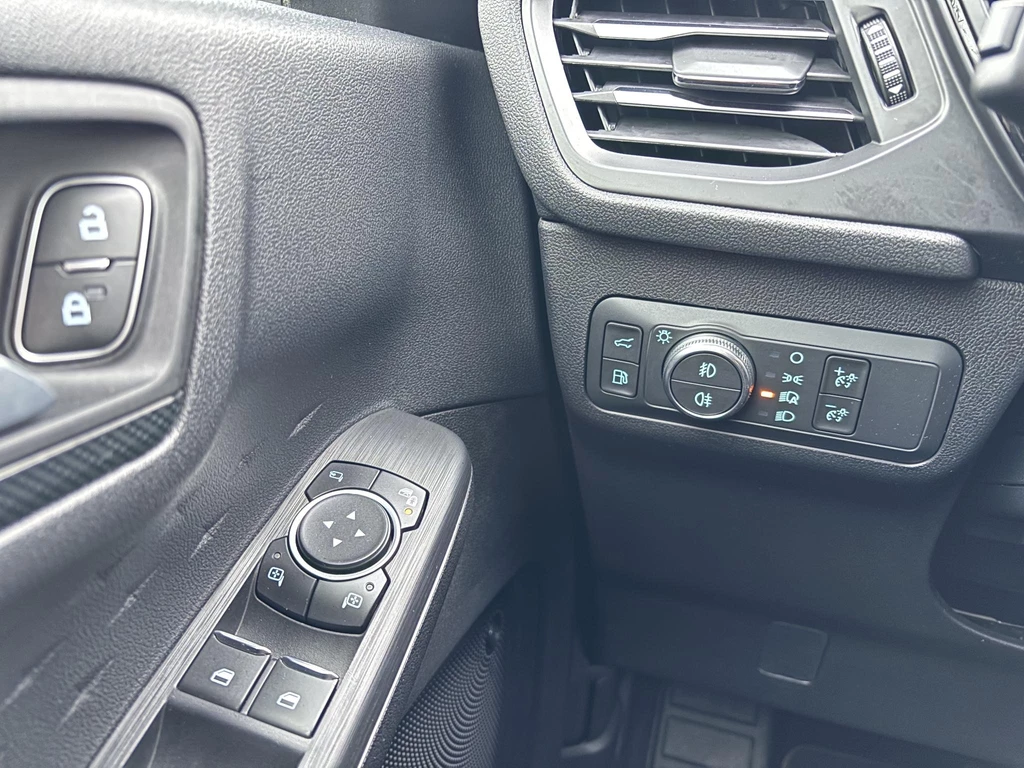 Ford Kuga – foto 22