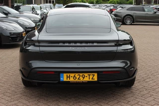 Porsche Taycan – thumbnail 8