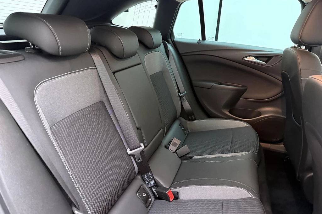 Opel Astra – foto 15