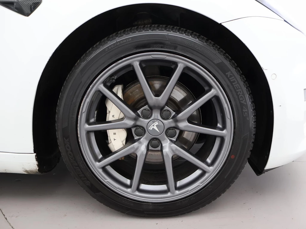 Tesla Model 3 – foto 25