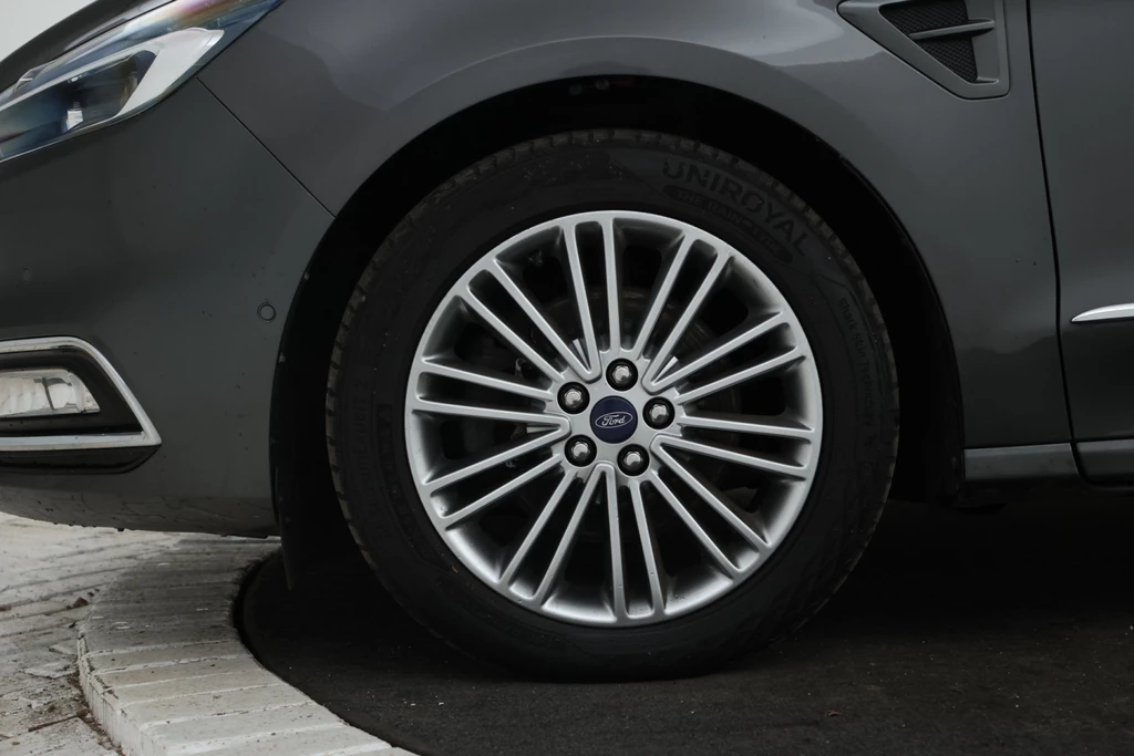 Ford S-Max – foto 9