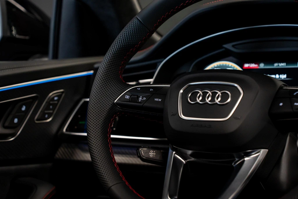 Audi Q8 – foto 28
