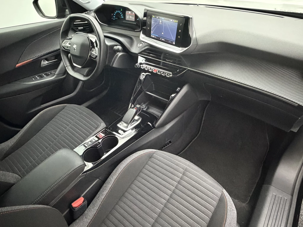 Peugeot e-2008 – foto 11