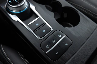 Ford Kuga – thumbnail 22