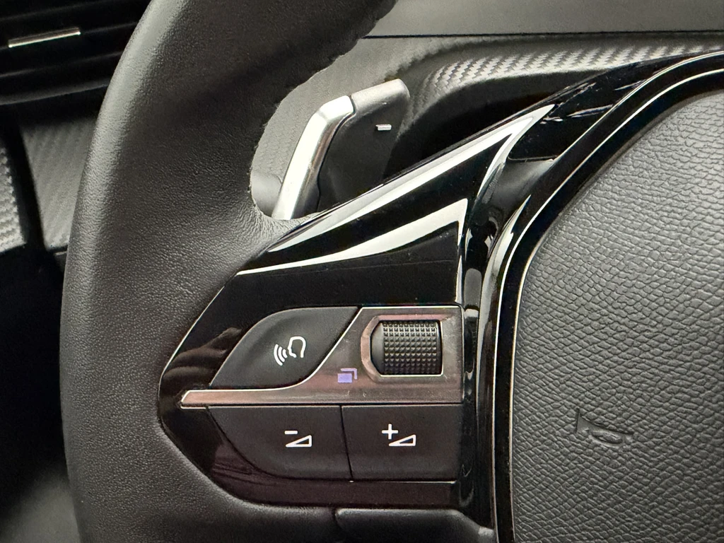 Peugeot 208 – foto 15
