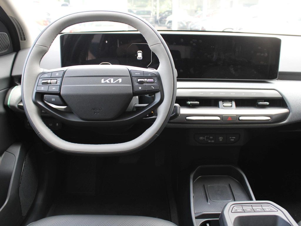Kia EV4 – foto 10
