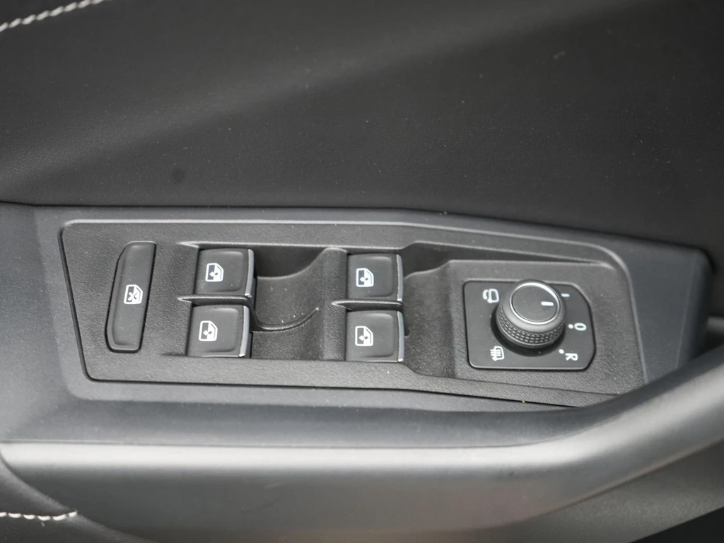 Volkswagen T-Roc – foto 35