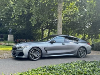 BMW 8 Serie – thumbnail 2