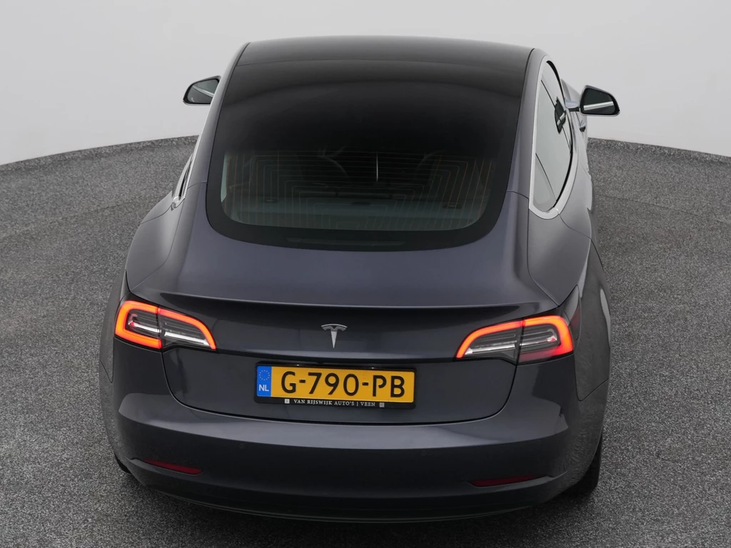 Tesla Model 3 – foto 9