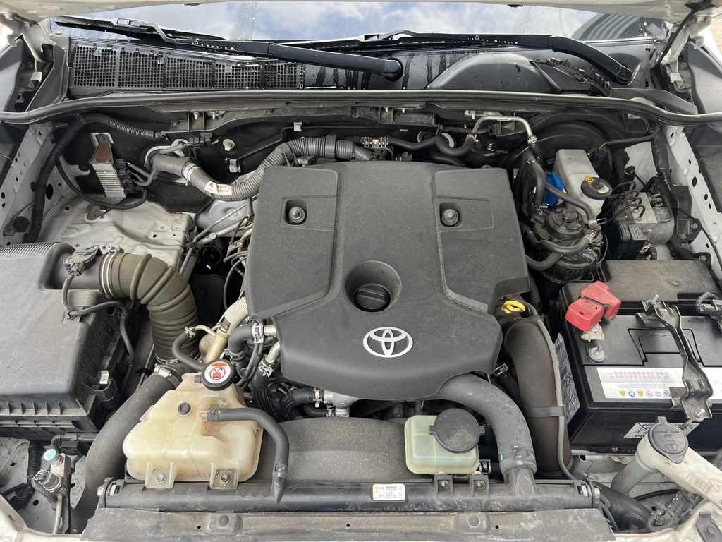 Toyota Hilux – foto 32