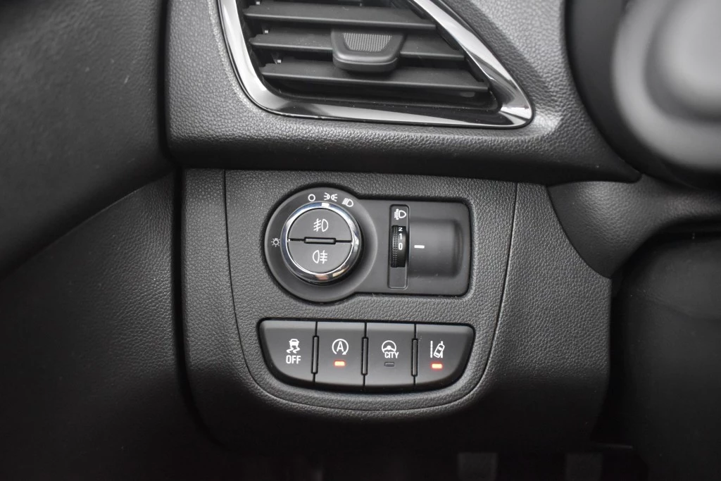 Opel KARL – foto 17