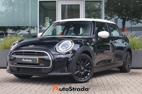 Mini Mini 5-Deurs (f55) 1.5 Cooper Camden 136pk | Automaat | Climate | Sfeer | Sensoren | Carplay | Navi | Cruise