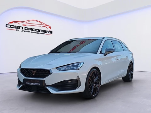 CUPRA Leon Sportstourer 1.4 e-Hybrid VZ Copper Edition /Apple Carplay/Vol Leder/Elektr. klep+stoelen/Stoel-stuurverw./Apple Carplay/Adaptive Cruise/DCC/Front-side-lane-travel assist/Trekhaak/19''/(MET GARANTIE*)