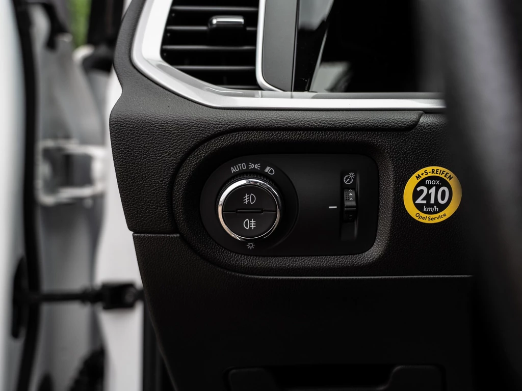 Opel Grandland – foto 27