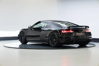 Audi R8 – thumbnail 3