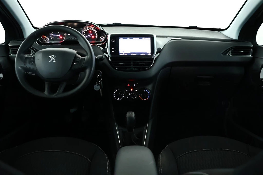 Peugeot 208 – foto 24