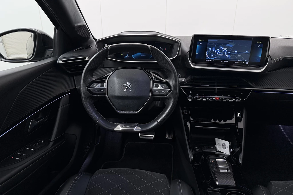 Peugeot e-208 – foto 9