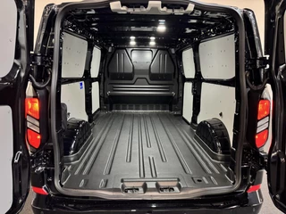 Ford Transit Custom – thumbnail 24