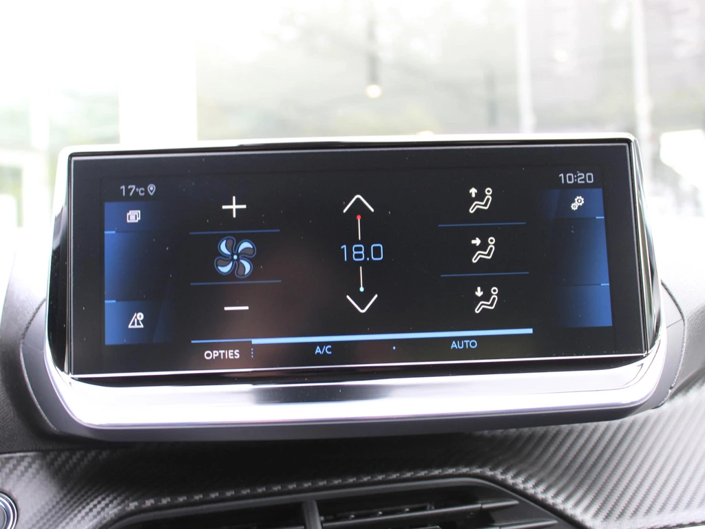 Peugeot 208 – foto 18