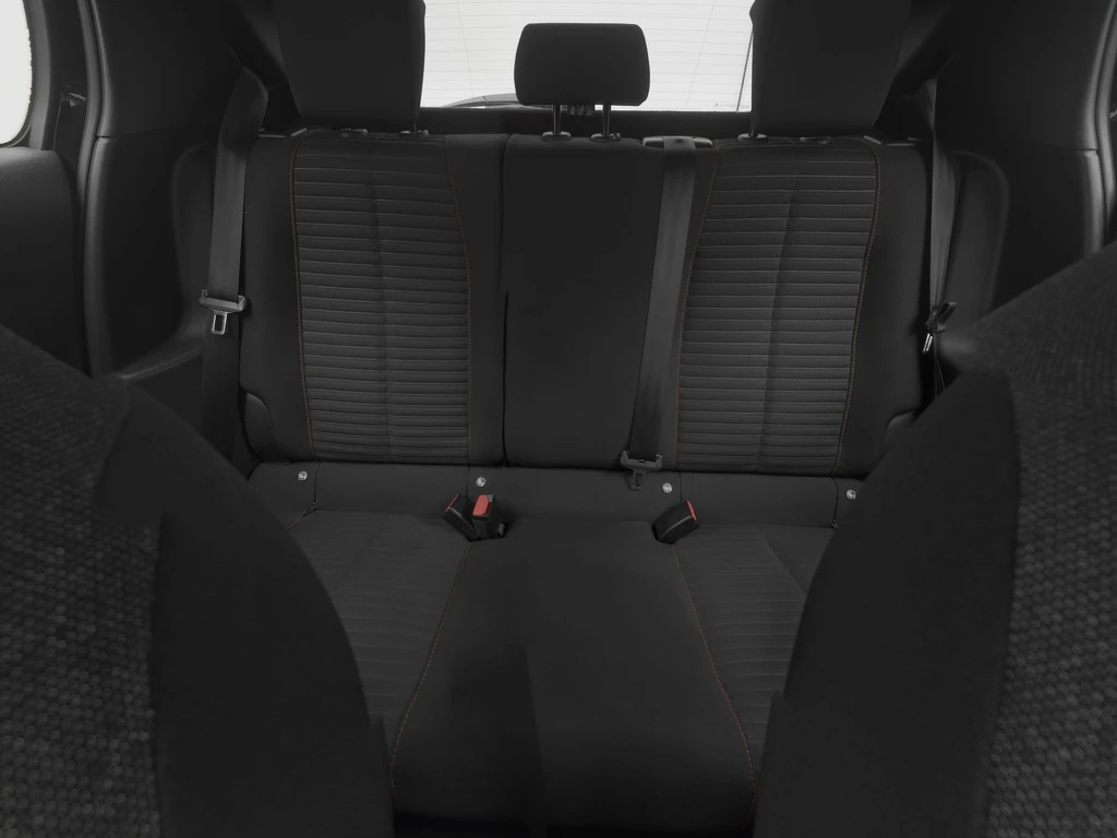 Peugeot e-208 – foto 24