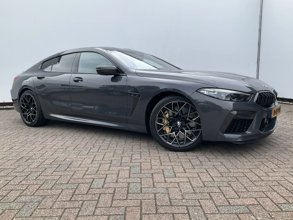 BMW M8 – foto 10