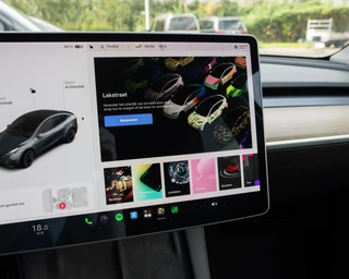 Tesla Model Y – thumbnail 46