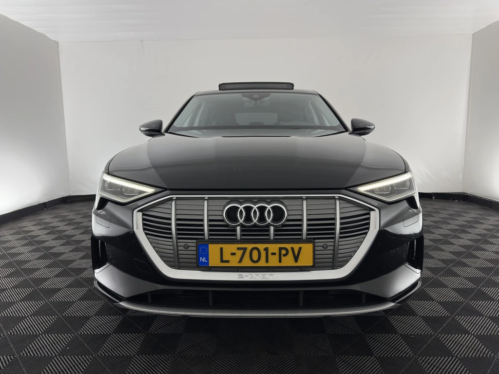 Audi e-tron – foto 6