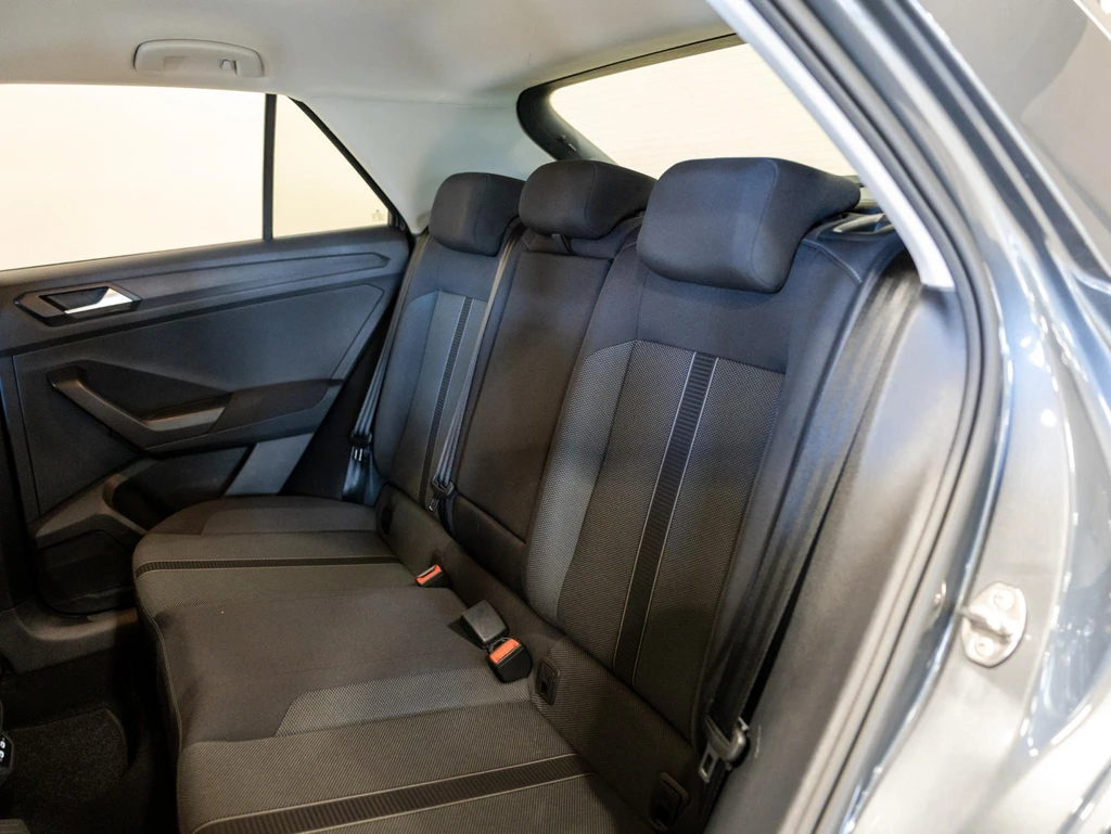 Volkswagen T-Roc – foto 13