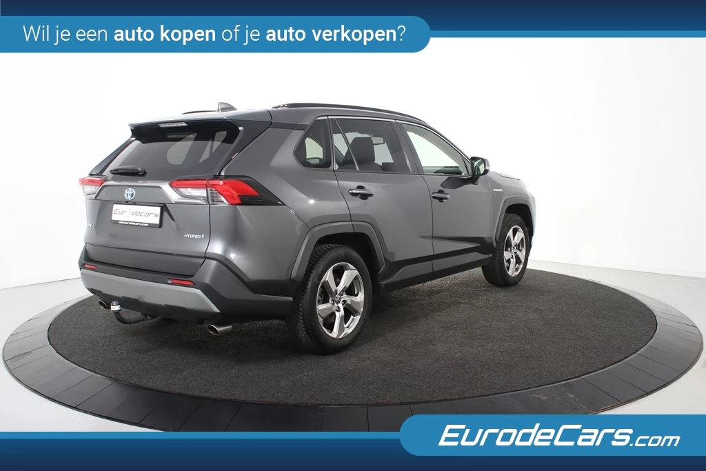 Toyota RAV4 – foto 11