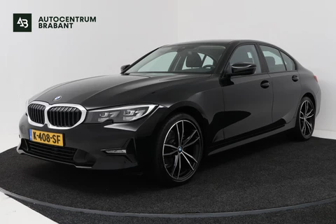 BMW 3-serie 318i Executive Edition (NAVIGATIE, CARPLAY, LED, DEALER ONDERHOUDEN)