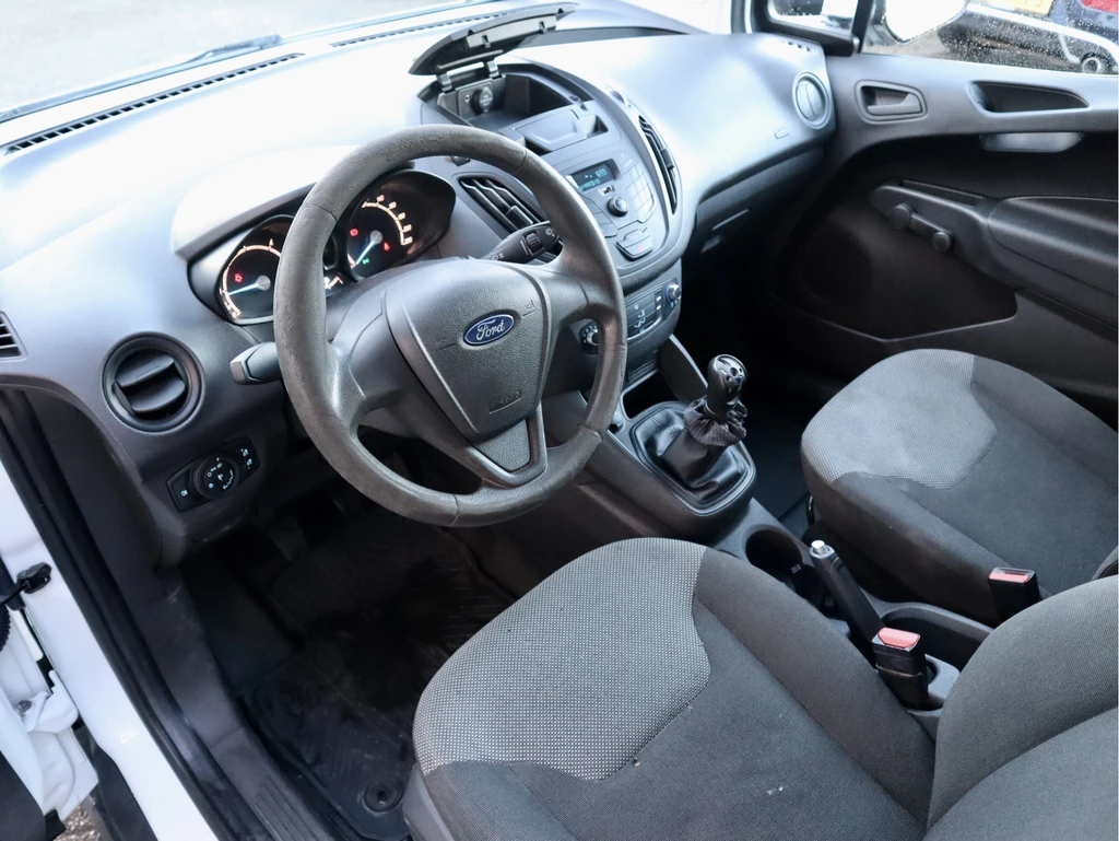 Ford Transit Courier – foto 9