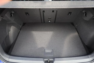 Volkswagen Golf – thumbnail 50