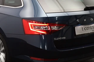Škoda Superb – thumbnail 3