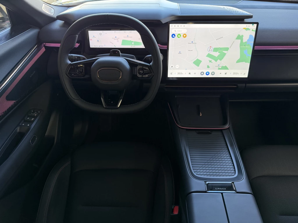 Lynk & Co 08 – foto 36