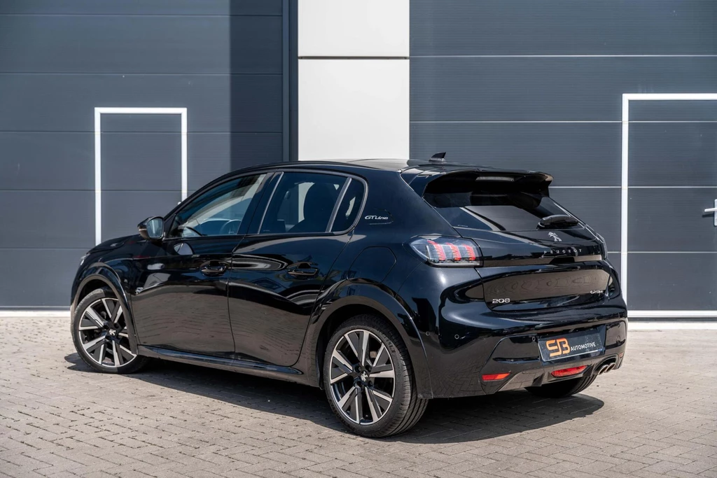 Peugeot 208 – foto 3