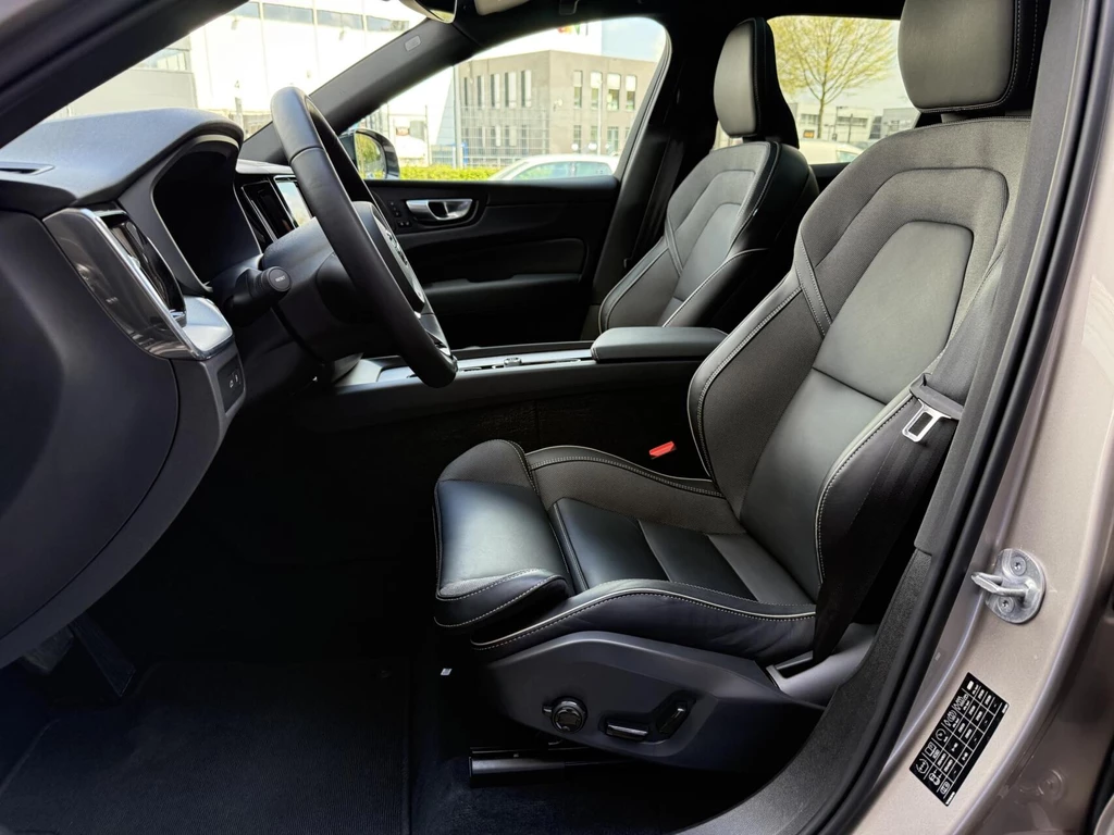 Volvo XC60 – foto 10