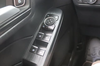 Ford Kuga – thumbnail 48
