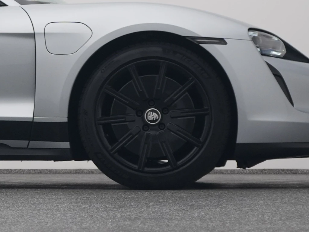 Porsche Taycan – foto 43