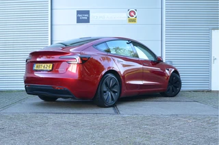 Tesla Model 3 – thumbnail 3