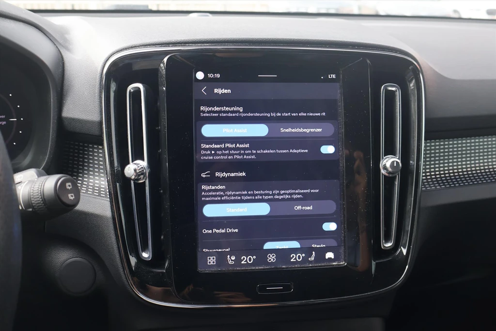 Volvo XC40 – foto 22