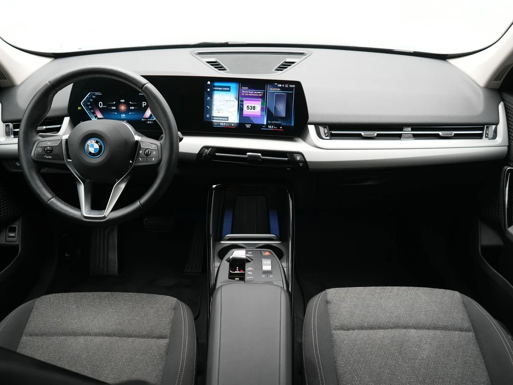 BMW iX1 – foto 24